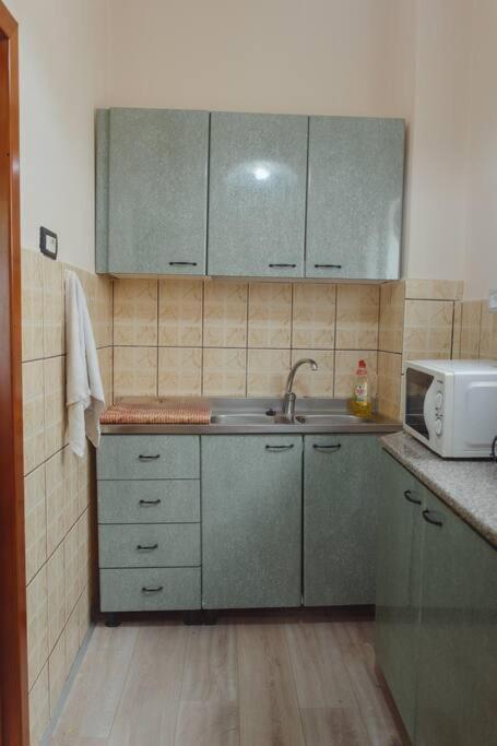 Rare Durres Apartment With Private Parking & Garden Dış mekan fotoğraf