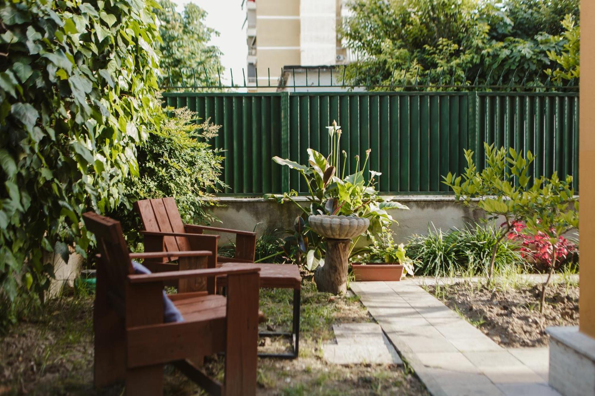 Rare Durres Apartment With Private Parking & Garden Dış mekan fotoğraf
